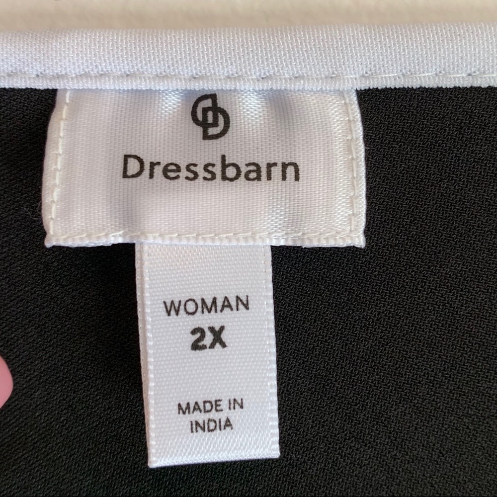 NWT Dressbarn Black and White Flowy Jumpsuit - Picture 4 of 4
